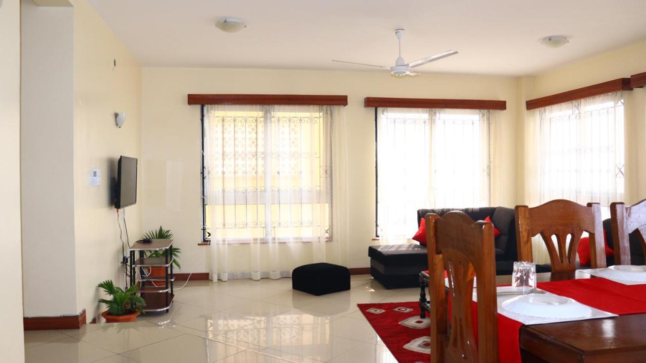 Elna'S Haven - Nyali Sea View Apartment Момбаса Екстериор снимка