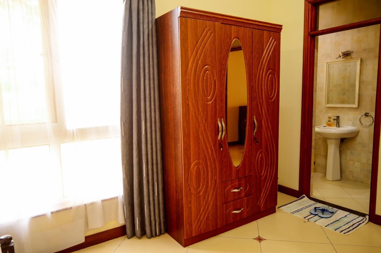 Elna'S Haven - Nyali Sea View Apartment Момбаса Екстериор снимка