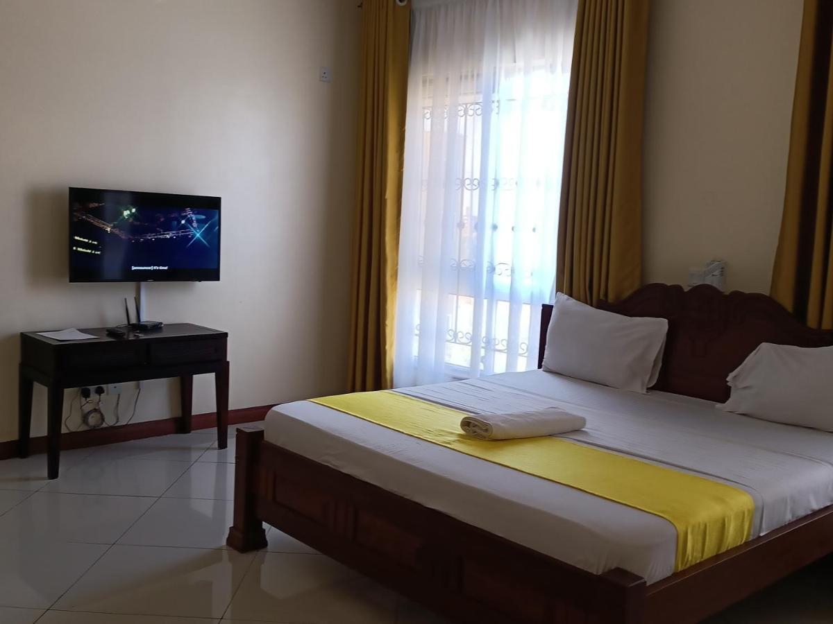 Elna'S Haven - Nyali Sea View Apartment Момбаса Екстериор снимка