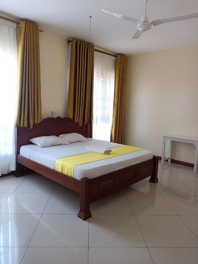 Elna'S Haven - Nyali Sea View Apartment Момбаса Екстериор снимка