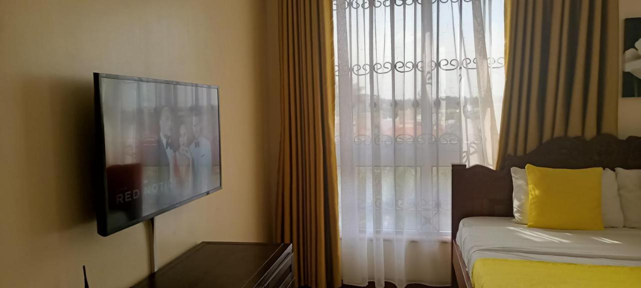 Elna'S Haven - Nyali Sea View Apartment Момбаса Екстериор снимка