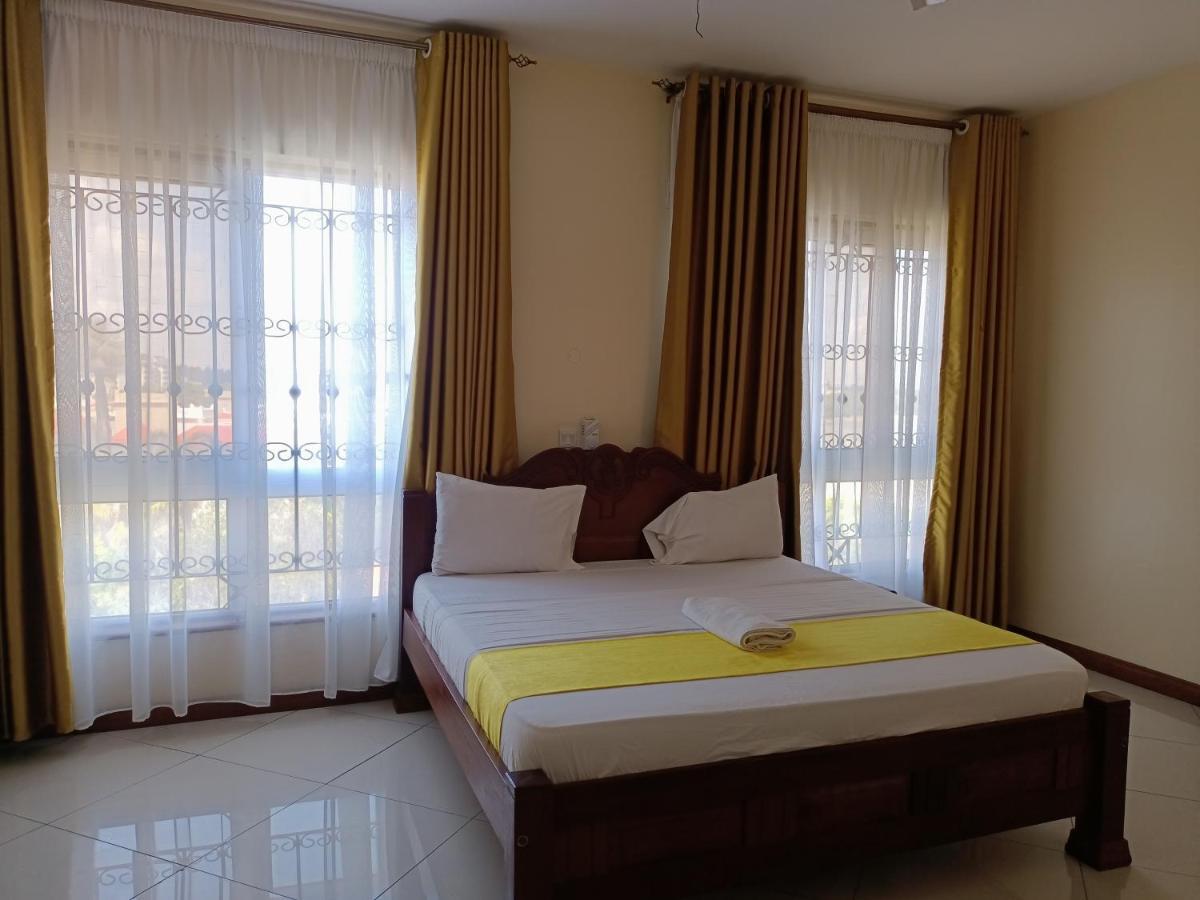 Elna'S Haven - Nyali Sea View Apartment Момбаса Екстериор снимка