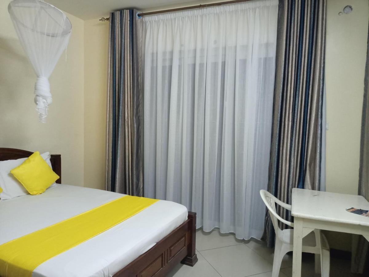 Elna'S Haven - Nyali Sea View Apartment Момбаса Екстериор снимка